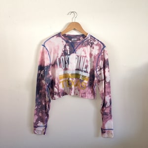 Lost Pines Texas long sleeved cropped tee