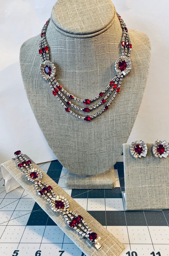 Vintage Kramer Necklace Set White and Red Rhinesto