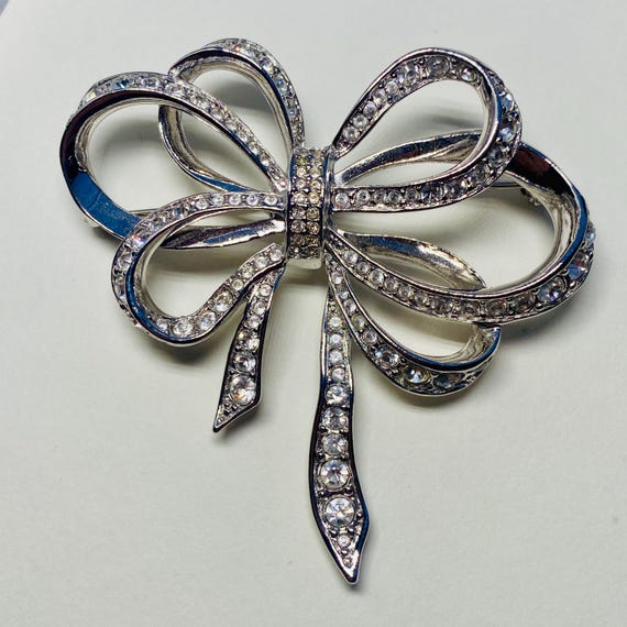 KJL Bow Brooch Rhinestones Kenneth Lane for Avon - image 1