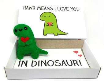 Felt Dinosaur Magnet – "RAWR Means I Love You" Matchbox Gift