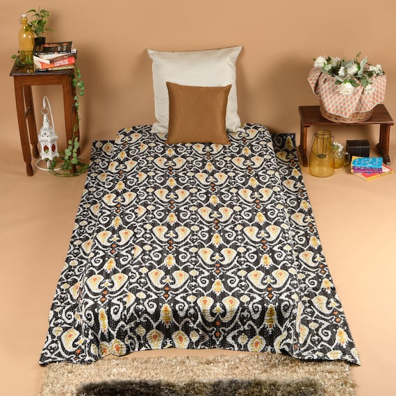 Indian Suzani Print Bohemian Throw Kantha Quilt Bedspread Blanket Gudari Ralli