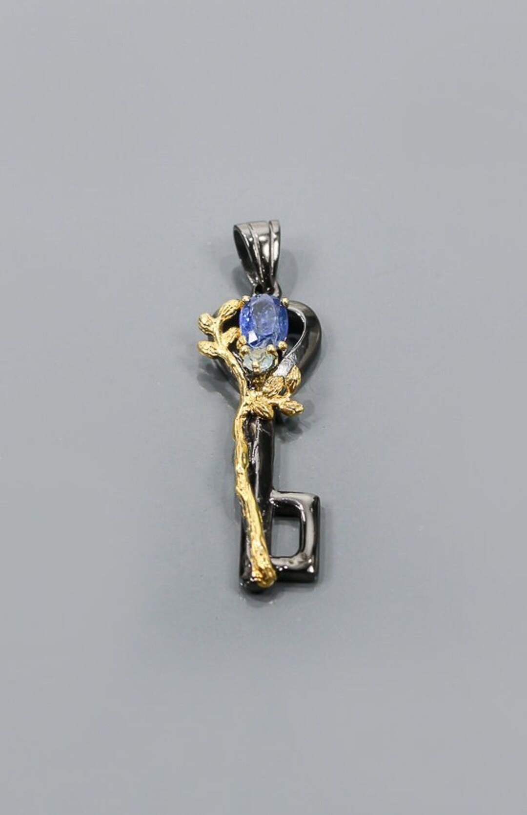 Sapphire key necklace Clearance