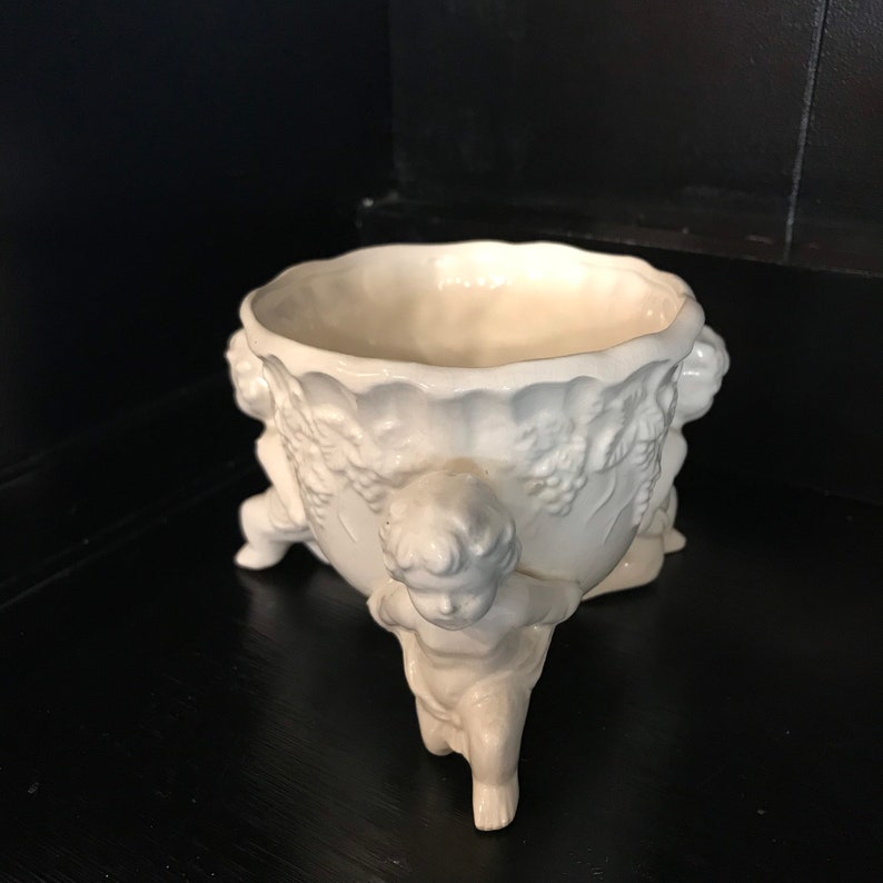 Vintage Lefton Renaissance Kneeling Cherubs Angels and Grapevines Planter Lefton Candy Dish Valentine\u2019s Day Gift Lefton