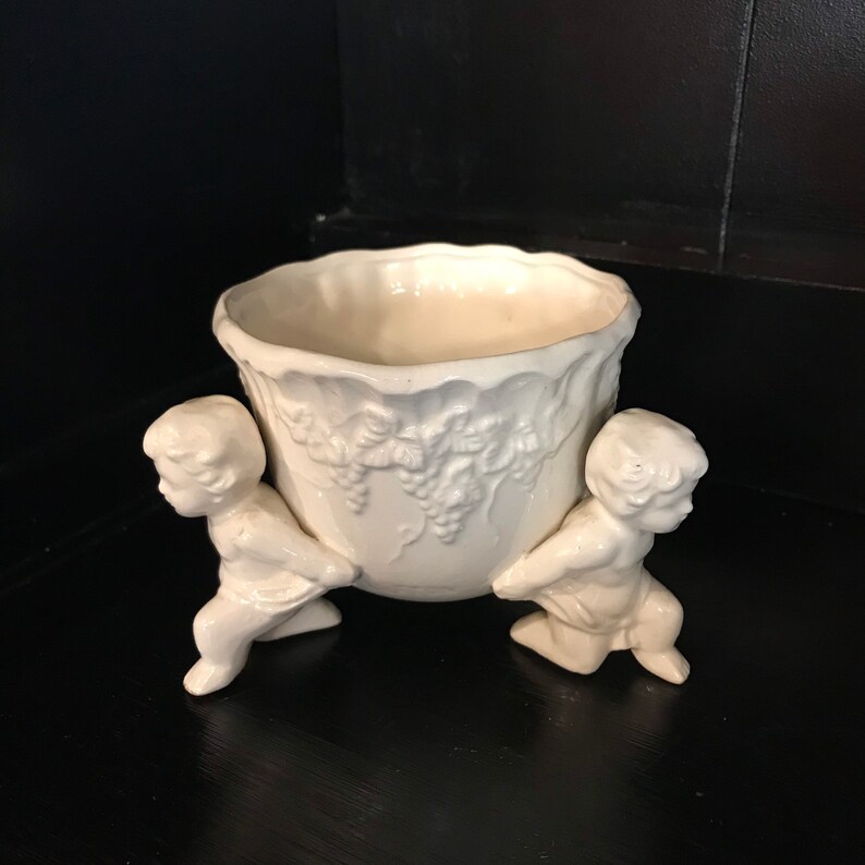 Vintage Lefton Renaissance Kneeling Cherubs Angels and Grapevines Planter Lefton Candy Dish Valentine\u2019s Day Gift Lefton