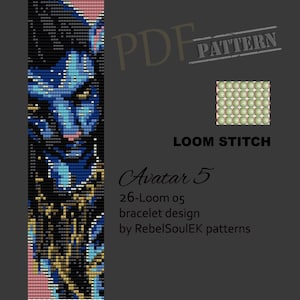 Könnte beinhalten: Ein digitales PDF-Muster für ein Perlenarmband-Design. Das Design zeigt einen blauen Avatar-Charakter mit schwarzen Haaren und goldenen Akzenten. Der Text lautet "Avatar 5" und "26-Loom 05 bracelet design by RebelSoulEK patterns."