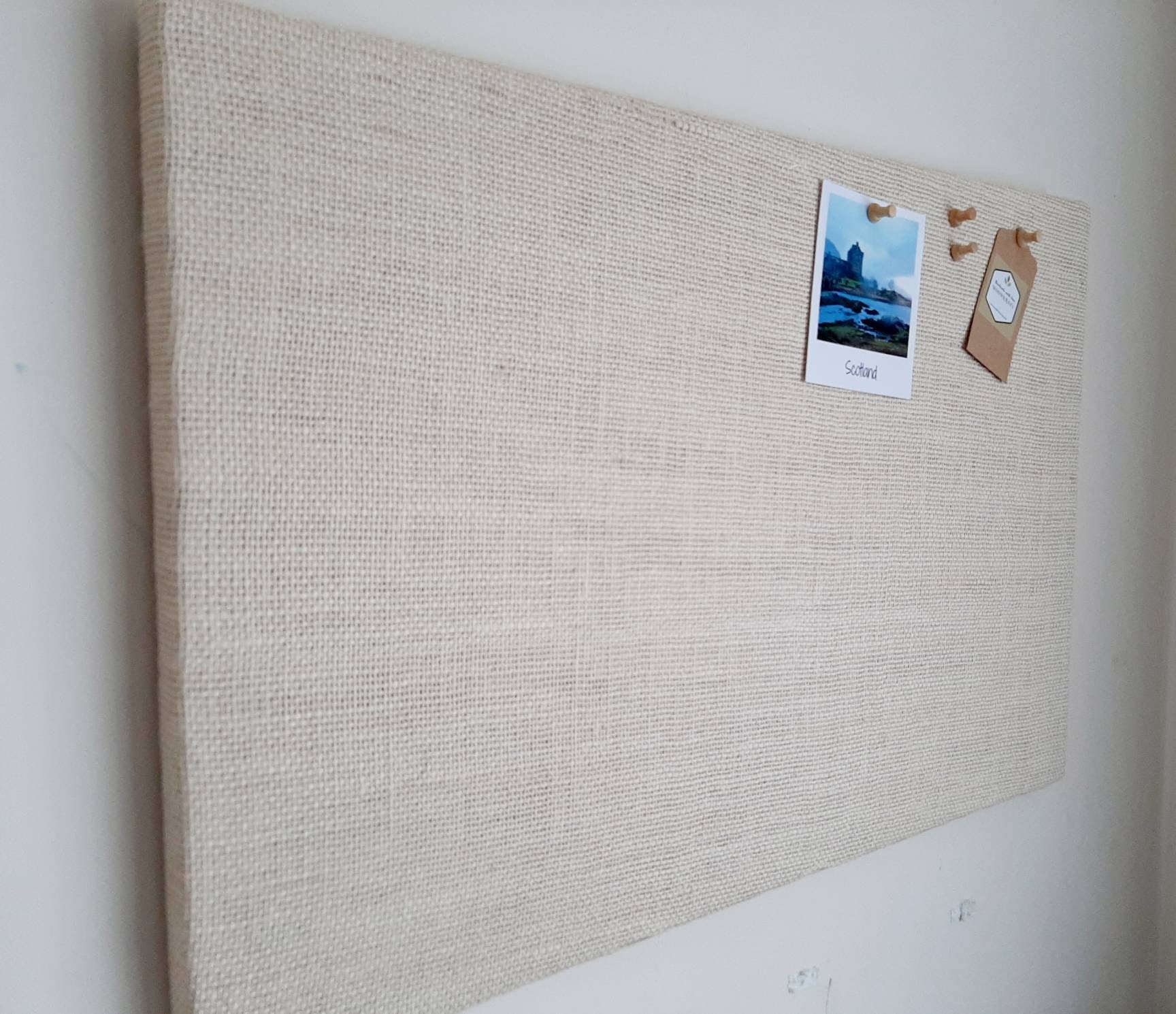 Amanti Art Tablero de corcho blanco para pared (33 x 25) con marco de  madera blanca y blanca Craftsman, tablero de corcho mediano para oficina