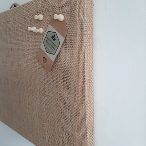 Small Burlap Cork Board: Hessian Fabric Pin Board (30 X 45CM) afbeelding 3