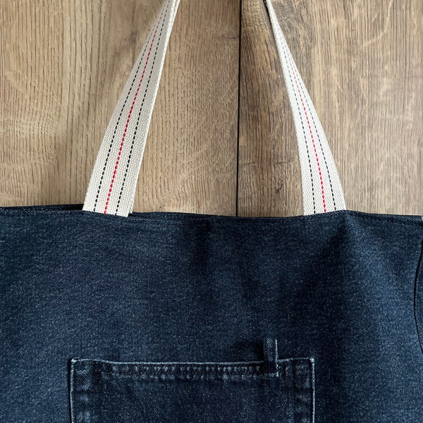 Tasche aus recyceltem Jeansstoff