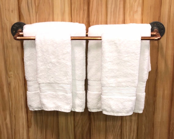 How to Hang Towels on a Double Towel Rack: Expert Tips