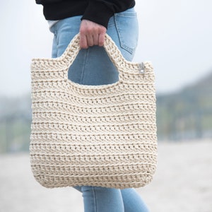 Minimalist Cream Crochet Tote Bag - Chic Scandinavian Handbag Design