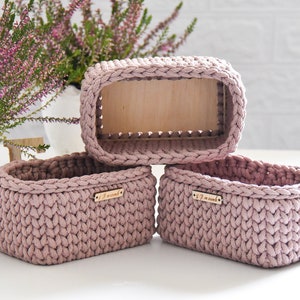 Small baskets, Crochet baskets with wooden base, Rectangular baskets, Dusty rose basket