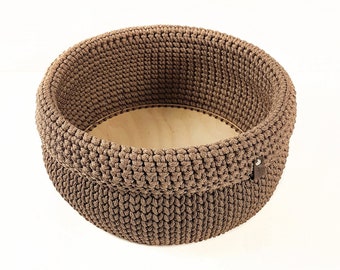 Crocheted Brown Basket: Home Organization with Wooden Base