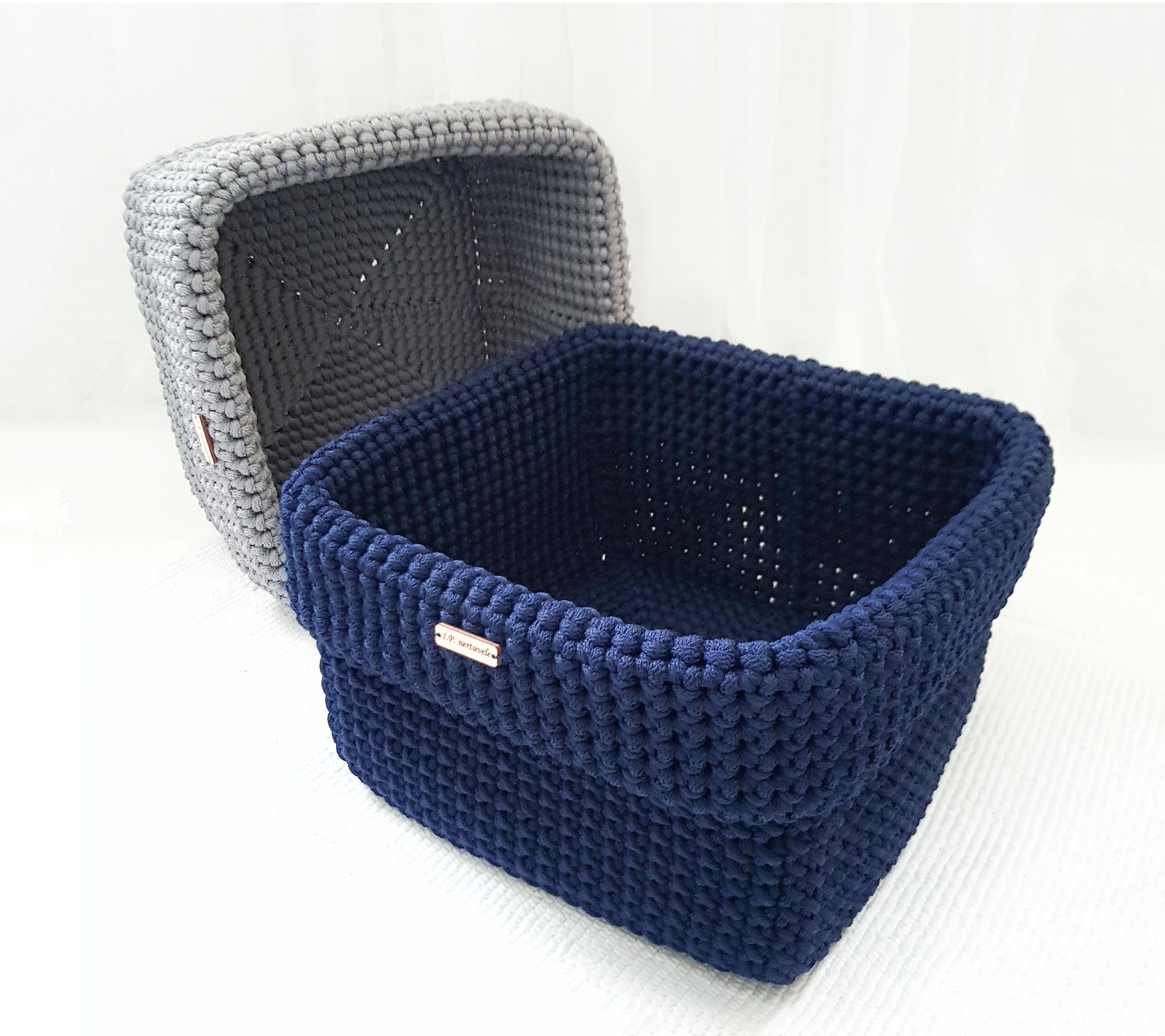 panier carré pour étagères, panier bleu marine fait main, boîte cube de rangement polyvalente, style scandinave au crochet