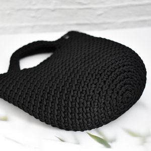 Handgemaakte handtas, gehaakte zwarte tote tas, portemonnee in Scandinavische stijl, cadeau voor vrouw afbeelding 4