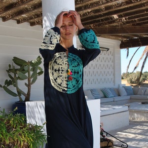 Bohemian embroidered navy blue caftan dress, Front and back embroidered Cotton caftan, Chic embroidered caftan, High quality Egyptian cotton