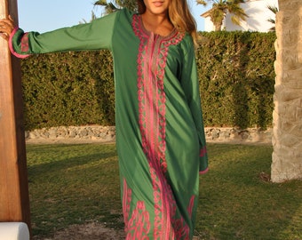 Winter Bohemian Maxi kaftan dress, Moroccan maxi caftan, Green embroidered caftan, Long sleeve maxi Kaftan, indoor wear maxi dress