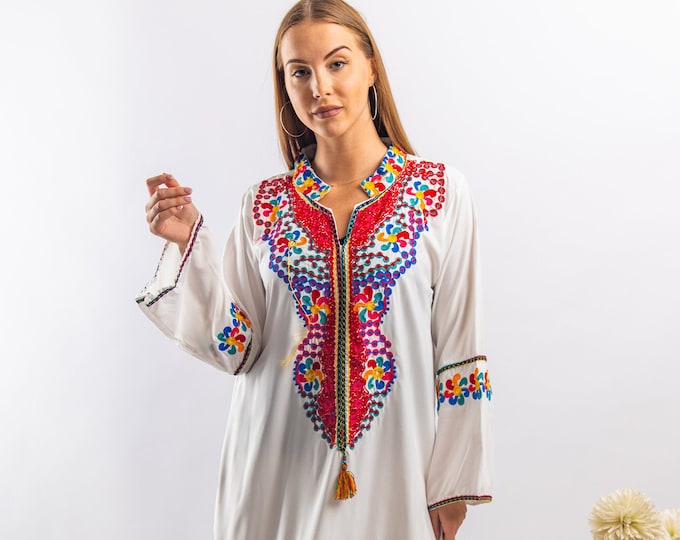 White Bohemian Embroidered Cotton Caftan Embroidered Caftan - Etsy