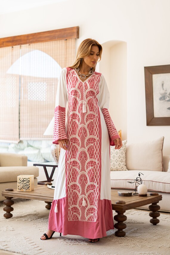 Classy pink embroidered caftan maxi dress Kaftan maxi dress Cotton caftan women caftan Chic embroidered caftan Egyptian cotton 07 24