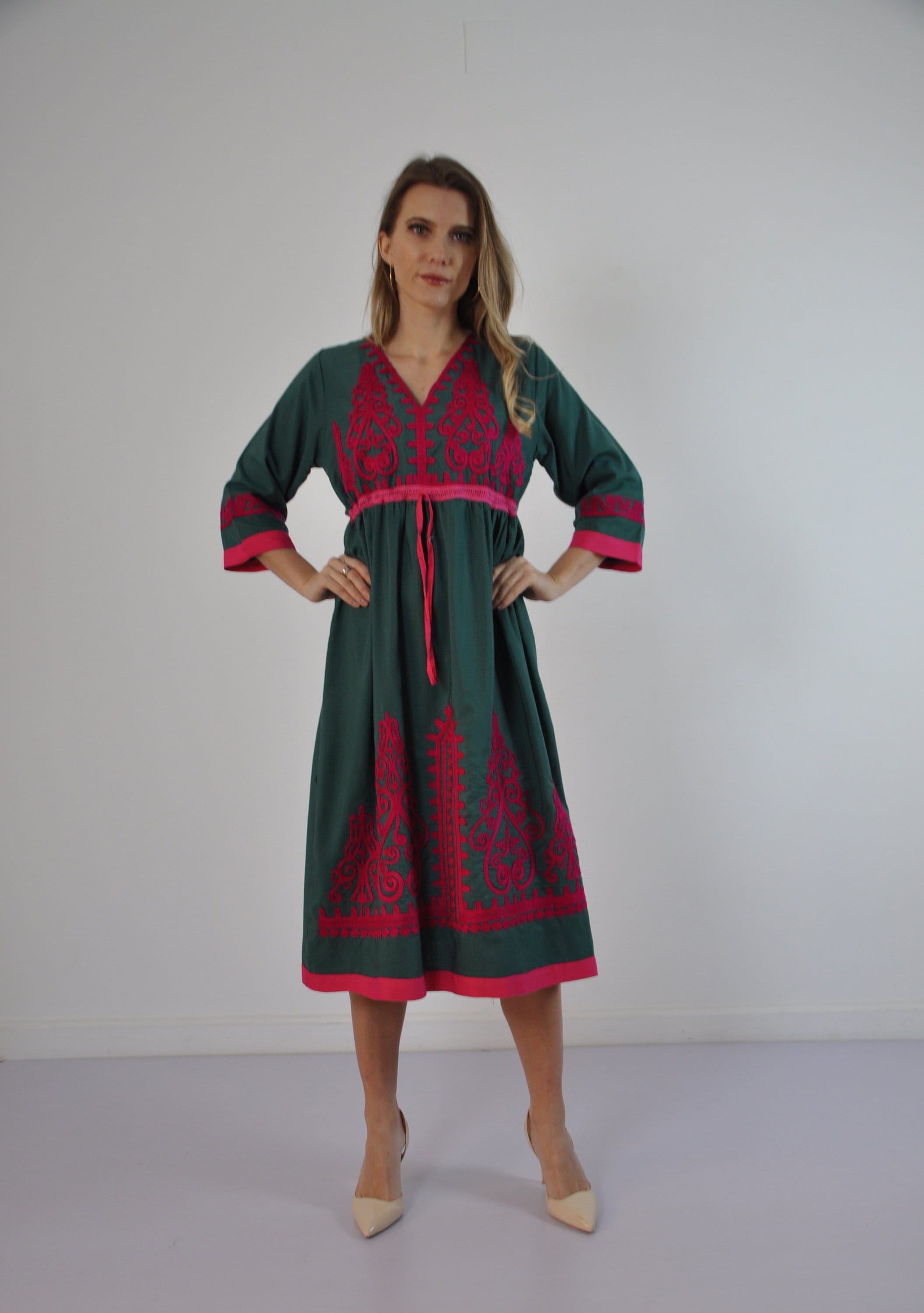 Green Long Sleeve Embroidered Tunic 