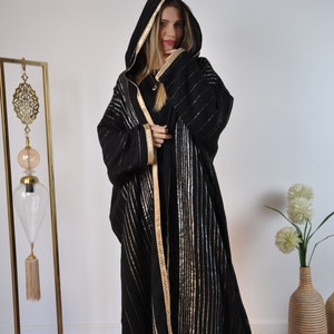 Abaya negra vintage, Abaya de invierno bordada a mano, Hilos dorados, Tejida a mano, Abaya elegante, Abaya de talla grande, Abayas de mujer, Abaya marroquí