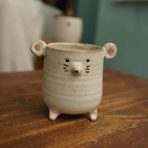 Ceramic Handmade Four Legs Mouse Tea Cup,Bear Mug,Pottery Mug,Handmade Ceramic Mug,Cute Ceramic