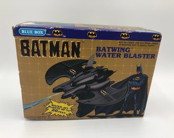 batwing toy