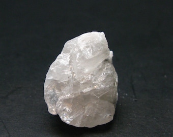 希少なバイアフェナサイトクリスタル：高振動形而上学的クリスタル