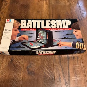 1990 Vintage Milton Bradley Battleship Game- COMPLETE