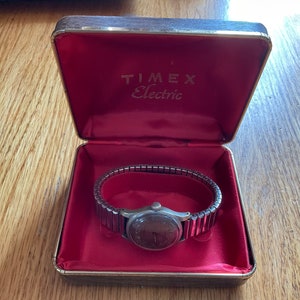 Vintage Timex Electric Watch in Case