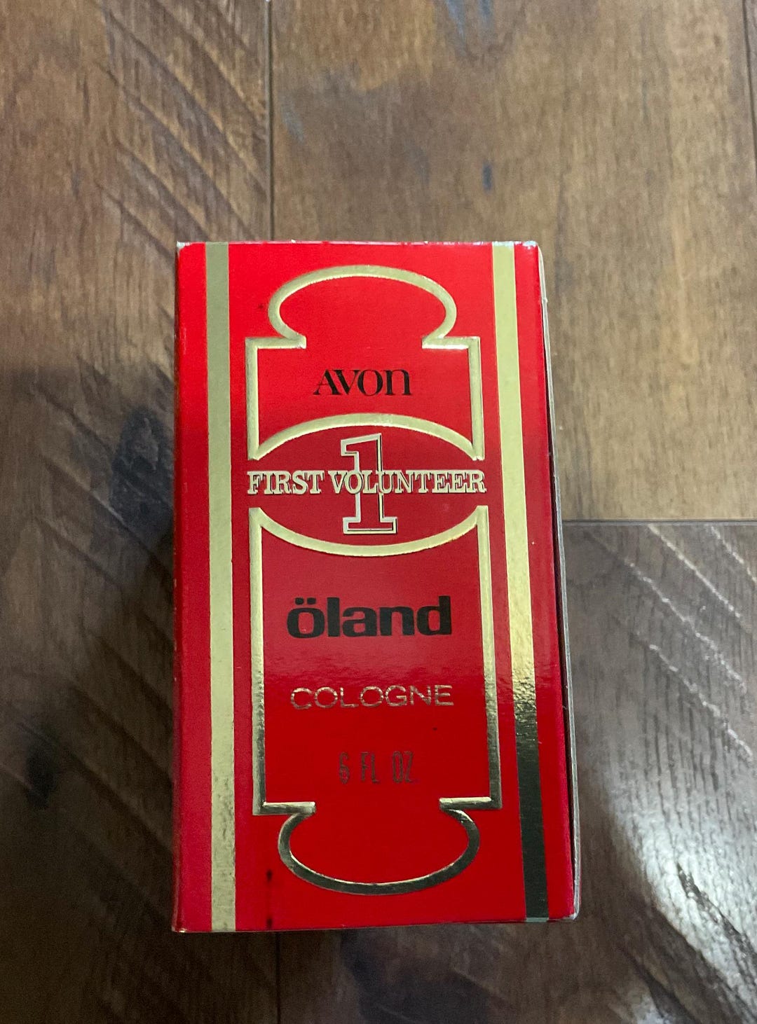 Vintage AVON 1st Volunteer Fire Truck Decanter- Oland Cologne