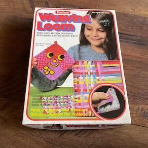 Vintage Past Time Weaving Loom