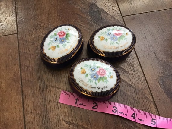 Lot of 3 1986 Mothers Day Trinket Containers - image 1