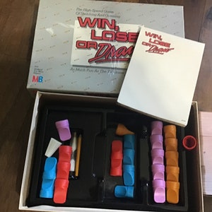  Win, Lose or Draw - Original Edition (1987) : Toys & Games