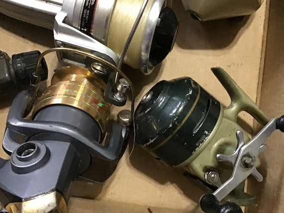 Vintage Lot of 8 Fishing Reels for Parts -  Australia