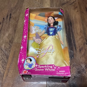 2001 Mattel Princess Sparkling Snow White Doll