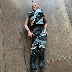 1996 Hasbro Gi-Joe Action Figure Doll