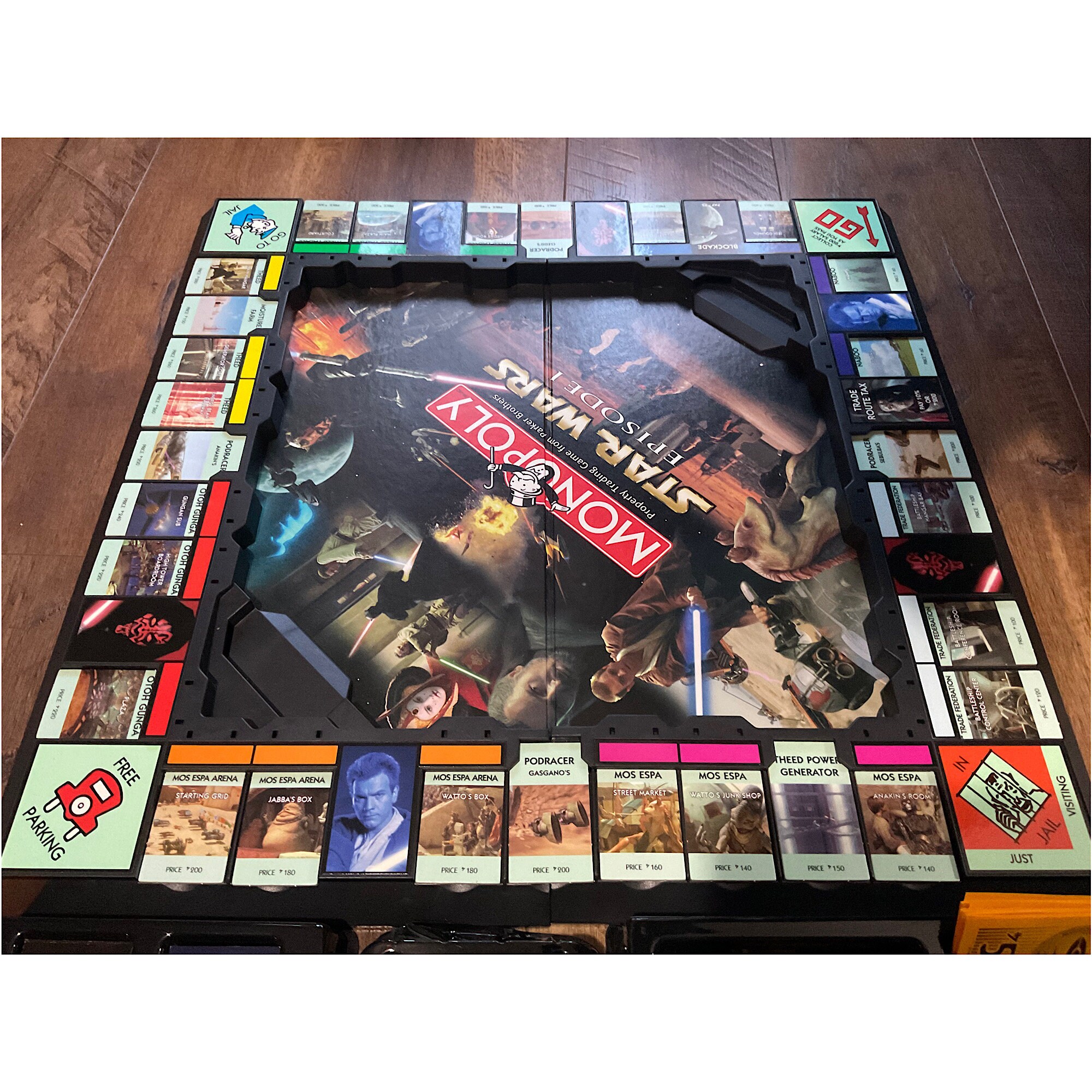 1999 Hasbro Parker Brothers Star Wars Episode I Collector