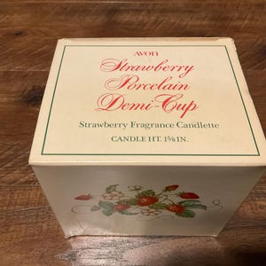 Vintage 1978 AVON Strawberry Porcelain Demi Cup Strawberry Fragrance Candlette