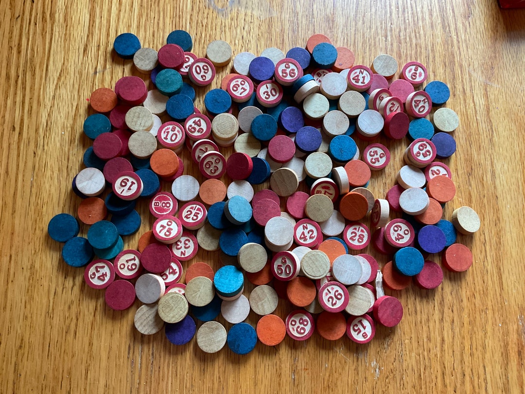 Vintage Bingo Game Pieces Great for Crafts Etsy