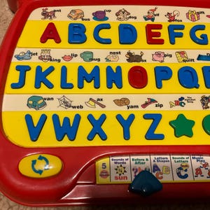Vintage Vtech Little Smart Phonics From A to Z Interactive Desktop ...