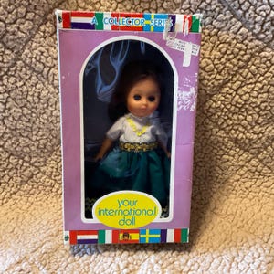 Vintage Cean Toys International Collector Doll w/ Original Box - Israeli - 8”