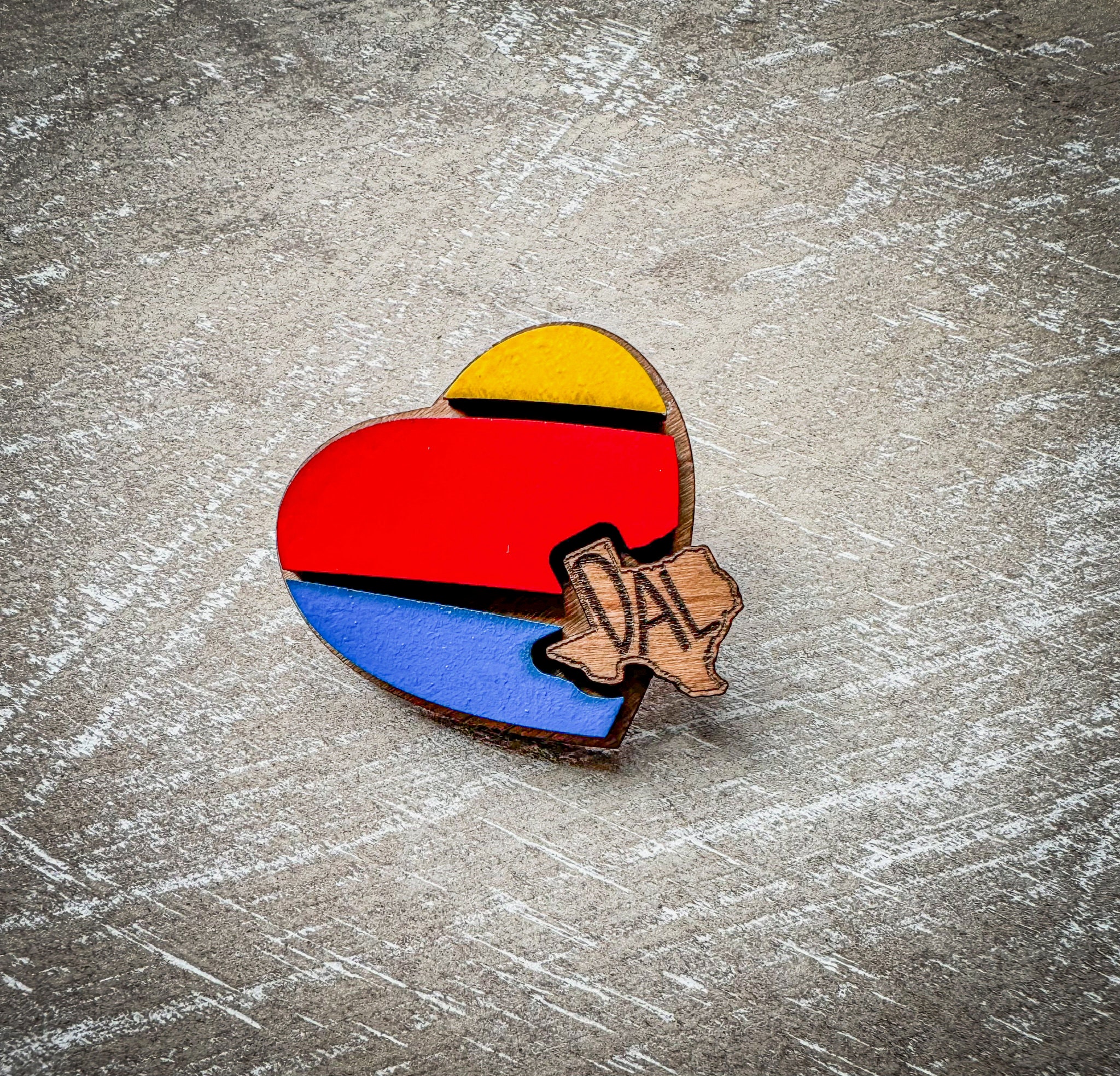 State themed airline inspired pin for travel and aviation lovers