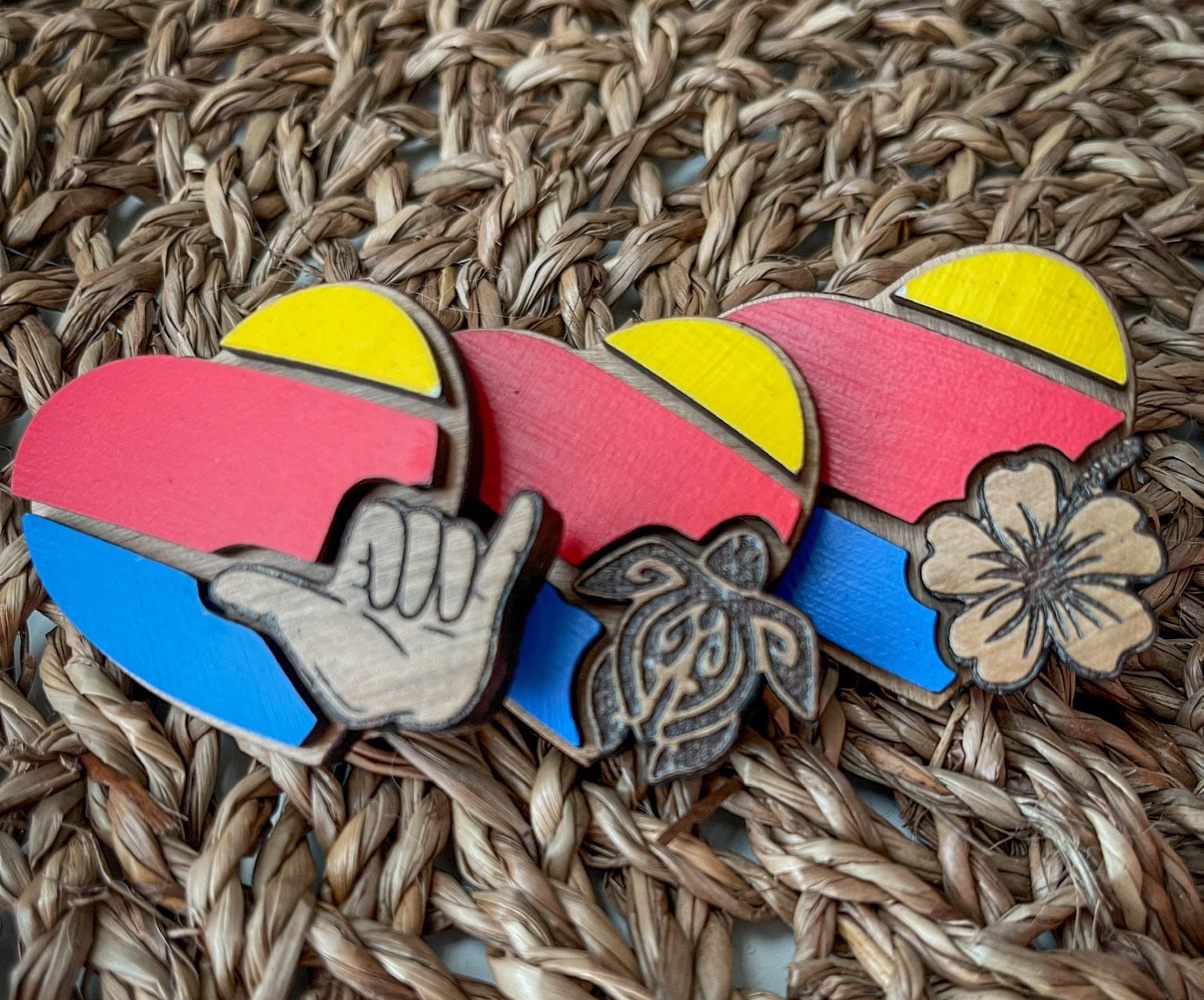 Hawaii Airline Pin – Tropical Cherry Wood Aviation Lapel Tag