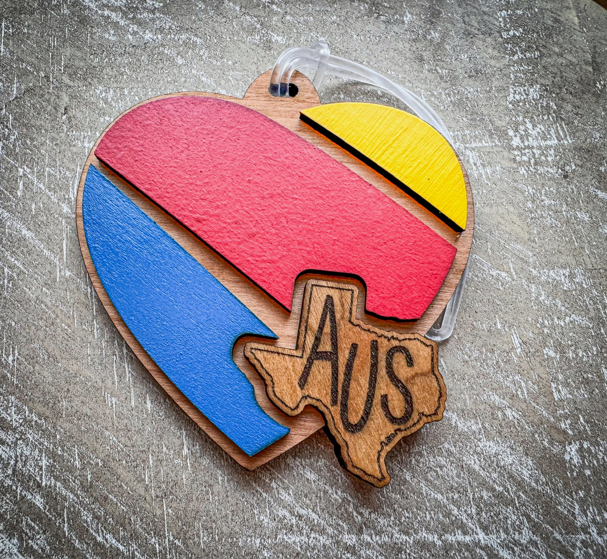 State themed airline inspired engraved luggage tag for travel