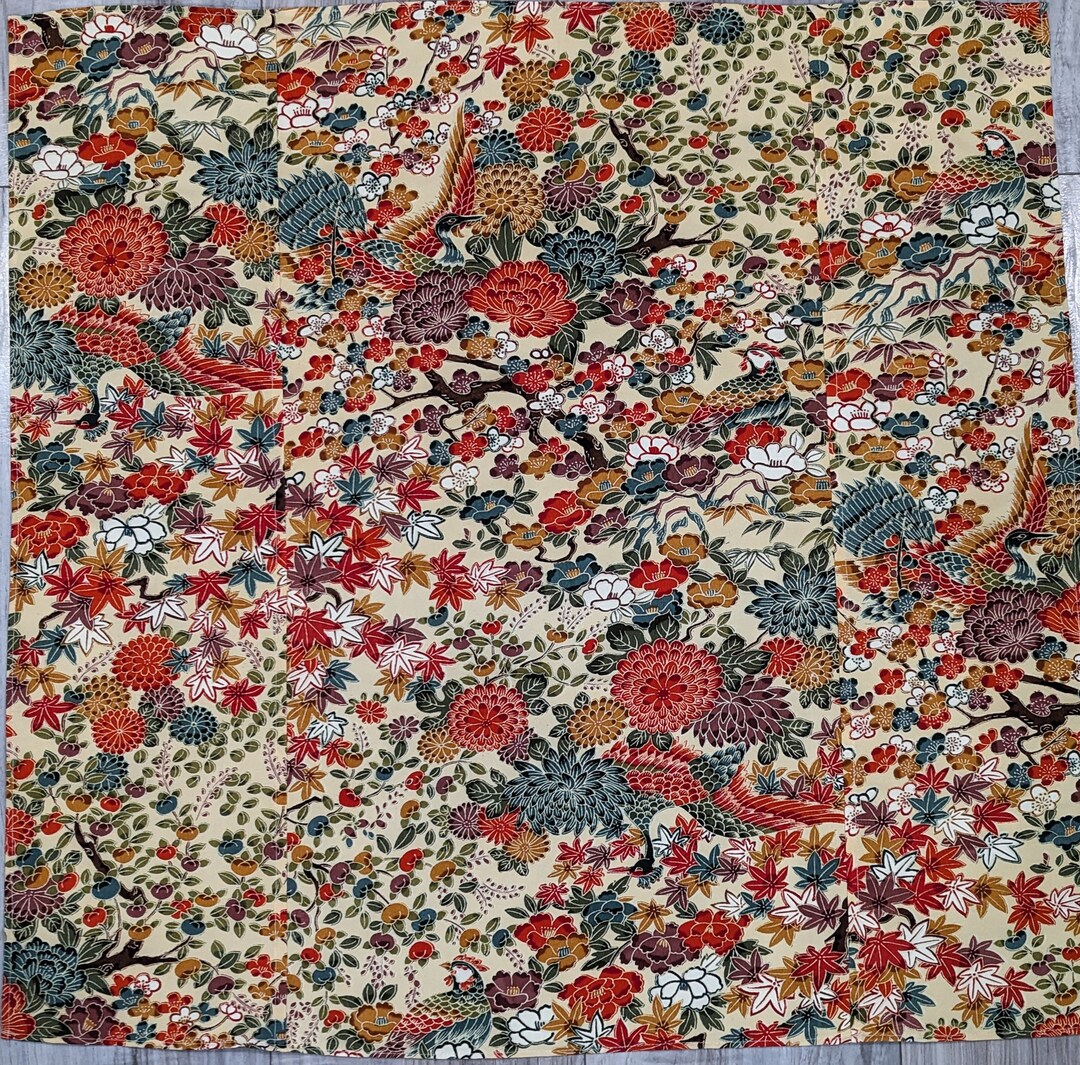 furoshiki-kimono-japanese-fabric-wrap-holiday-gift-wrap-reusable
