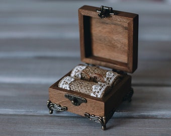 Wood Ring Box, Jewellery box, Ring bearer pillow