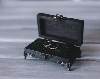 Gothic Black Ring Box – Dark Wood Wedding Ring Holder