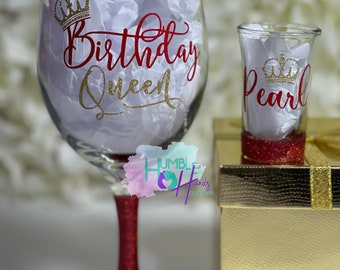 Birthday Queen Wine Glass, Personalized Wine Glass, Fun Wineglass, Custom Wine glass, Birthday Glass