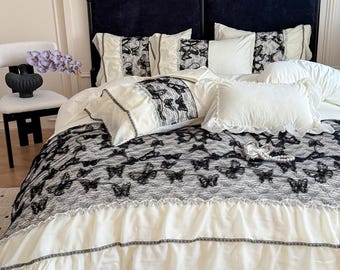 Juego de cama de encaje con mariposas góticas: decoración romántica y oscura para el dormitorio