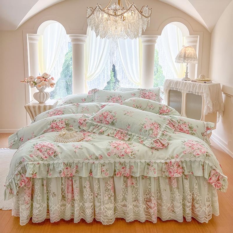 Shabby Chic Bed Skirtnull